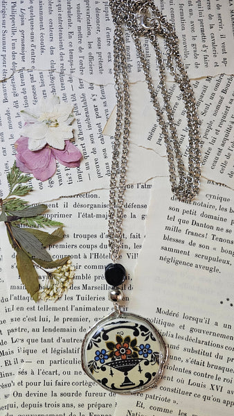 1908 Vintage Plate Necklace