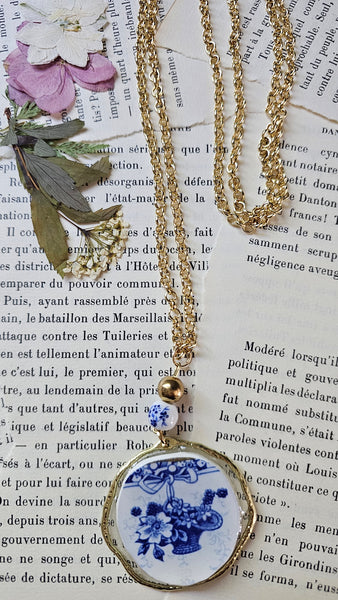 1950's Vintage China Necklace